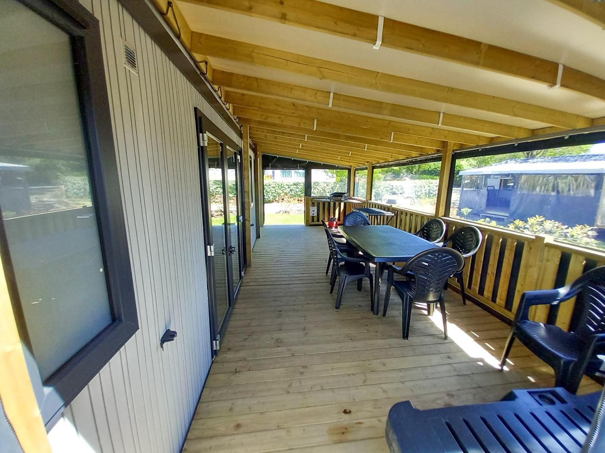 Camping Les Brillas Les Moutiers Exteriör bild